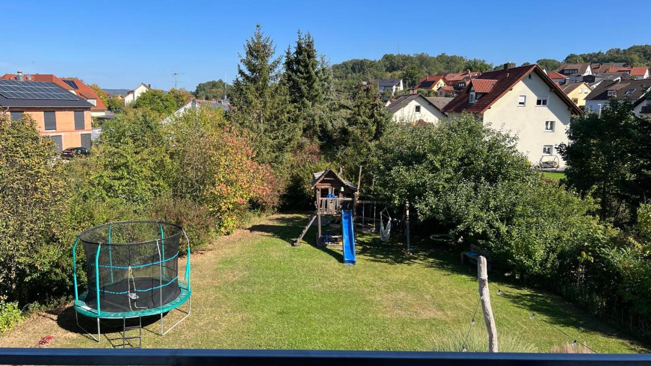 Appartement Mit Blick Ins Gruene Viereth-Trunstadt Ngoại thất bức ảnh